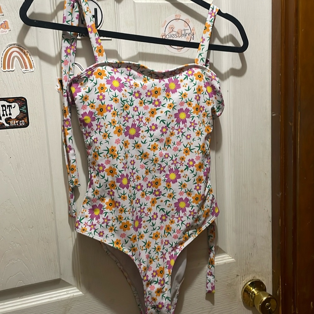 Bathing suit size small it's a cheeky little cheeky